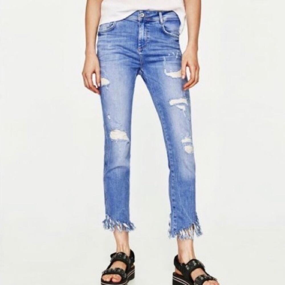 Zara Fringe Hem Distressed Jeans Size 4